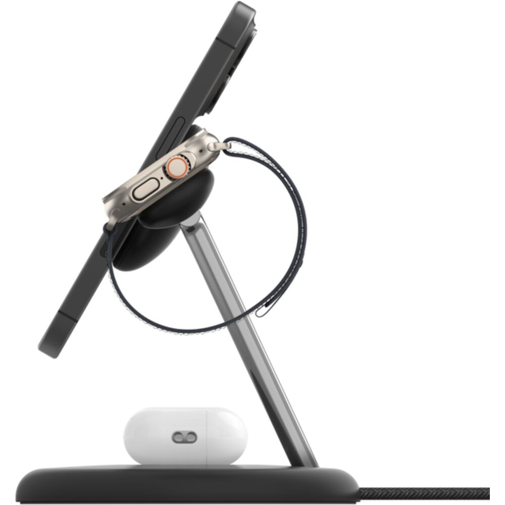 Belkin-BOOST-CHARGE-PRO-15W-MagSafe-3v1-Qi2-nabijeci-stanice-cerna
