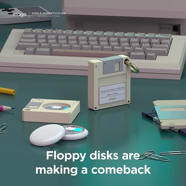 ELAGO-Floppy-Disk-pouzdro-pro-Apple-AirTag-bezove