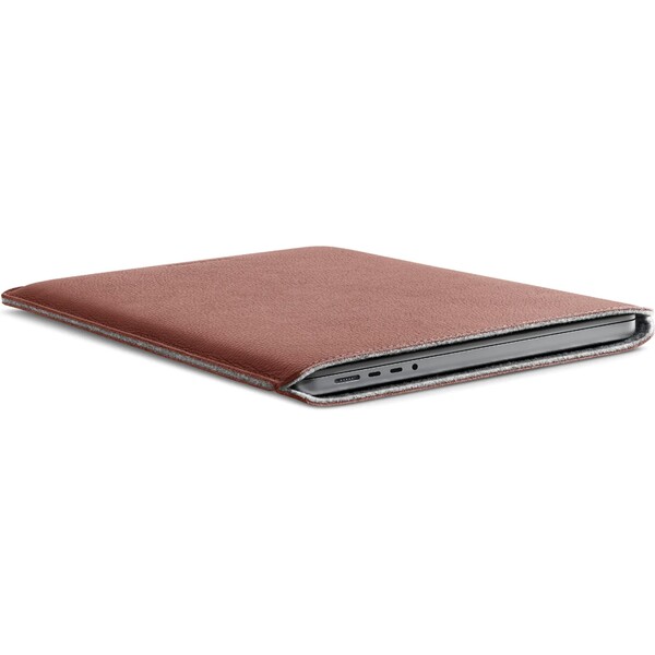 Woolnut-kozene-Sleeve-pouzdro-pro-16-MacBook-Pro-hnede