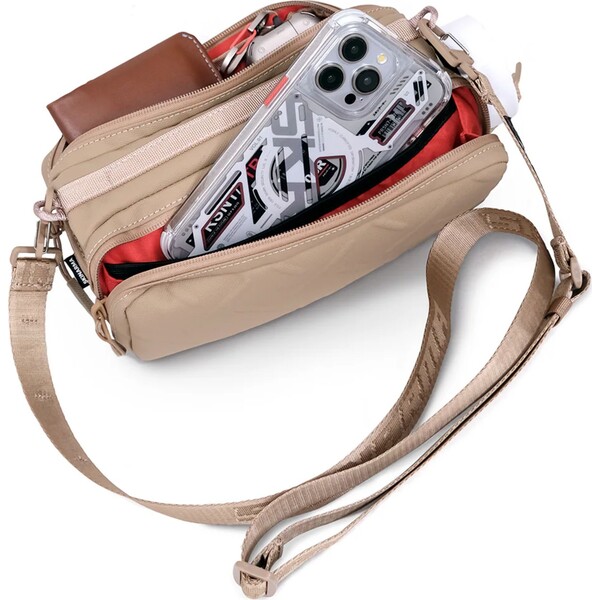 SKINARMA-Bottle-Sacoche-Bag-Juno-crossbody-taska-bezova