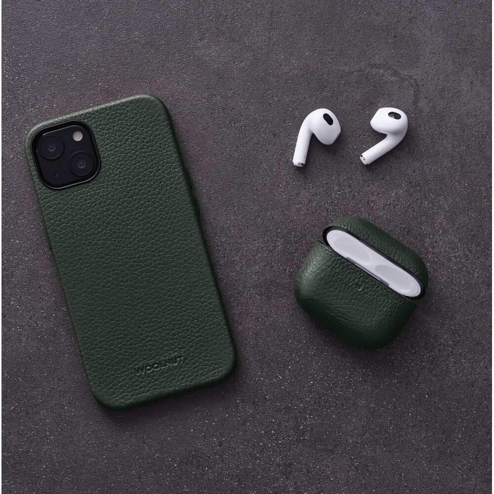 Woolnut-kozene-pouzdro-pro-AirPods-3-generace-tmave-zelene