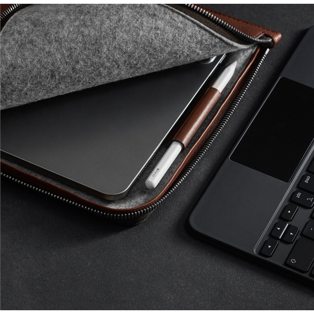 Woolnut-Leather-Folio-kozene-pouzdro-iPad-Pro-12-9-iPad-Pro-13-iPad-Air-13-hnede