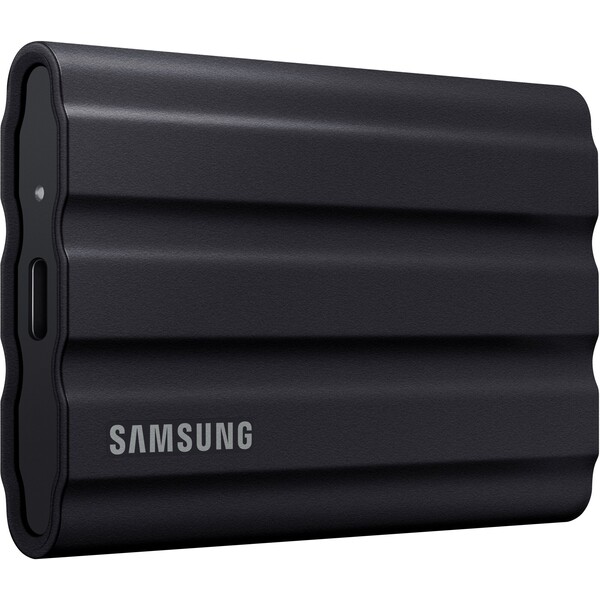 Samsung-Externi-T7-Shield-SSD-disk-1TB-cerny
