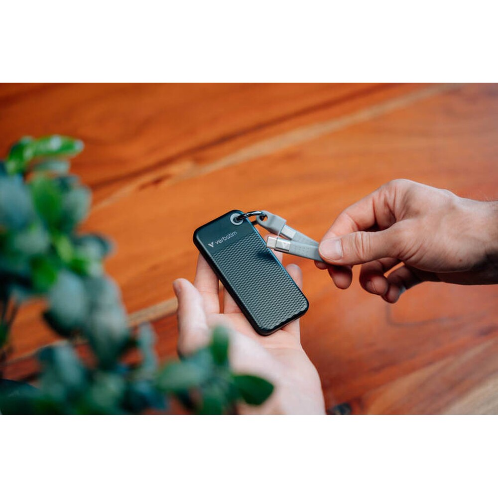 Verbatim-Pocket-SSD-1TB-USB-C-cerna-seda