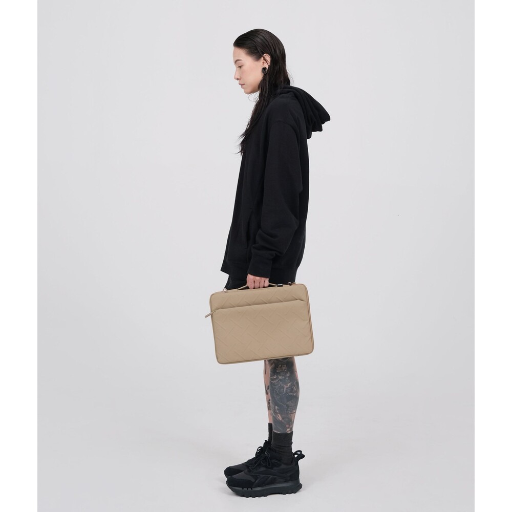 SKINARMA-Juno-Laptop-Sleeve-pouzdro-na-notebook-13-14-modre