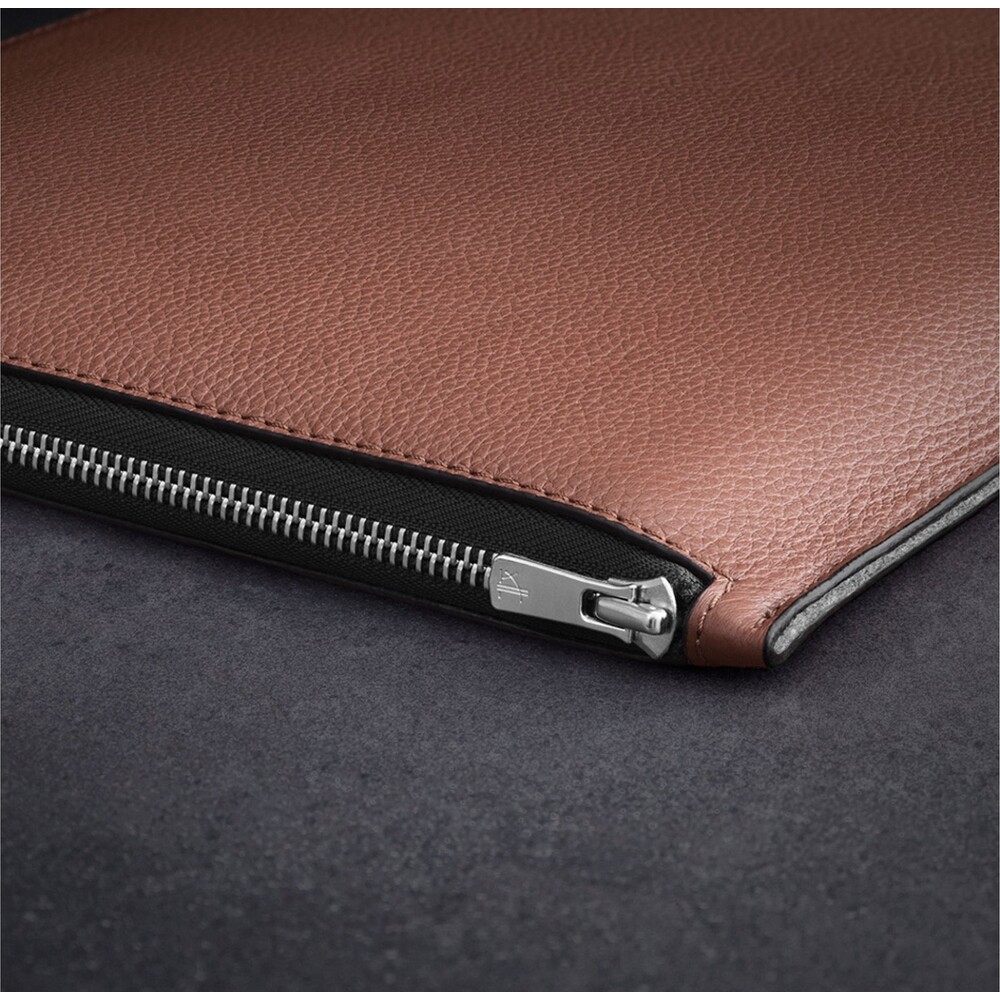 Woolnut-Leather-Folio-kozene-pouzdro-iPad-Pro-12-9-iPad-Pro-13-iPad-Air-13-hnede