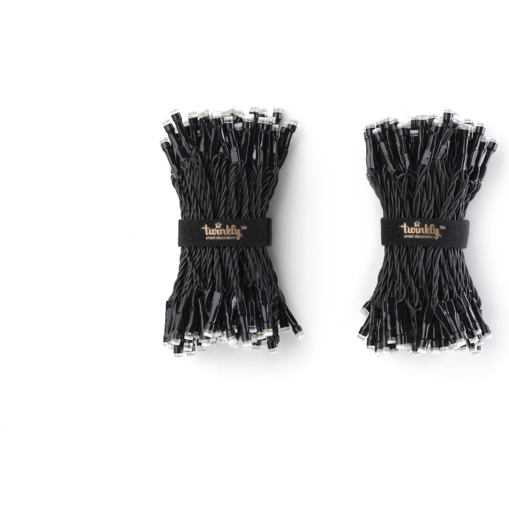 Twinkly-Strings-Multi-Color-inteligentne-ziarovky-na-stromcek-250-Ks-20m-cierny-kabel