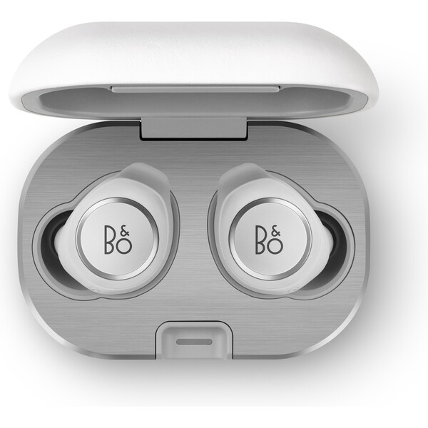Bang-Olufsen-Beoplay-E8-2-0-Motion-bila