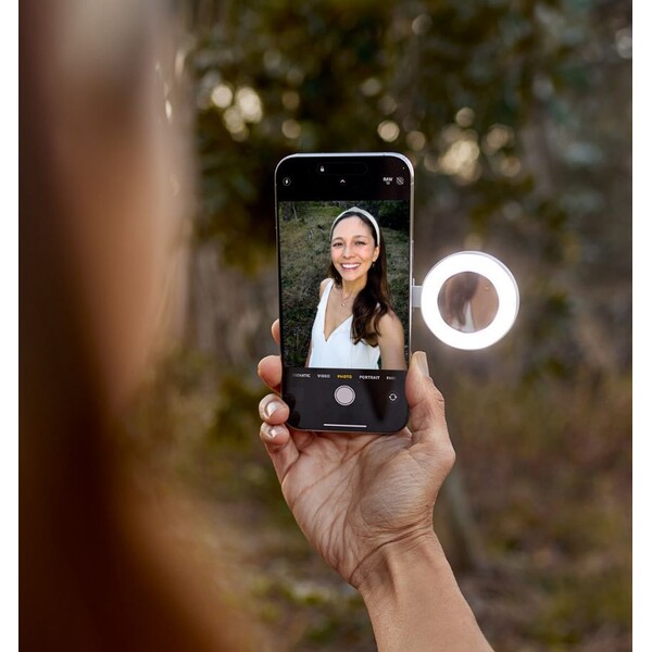 ShiftCam-SnapPocket-Light-LED-ring-bily