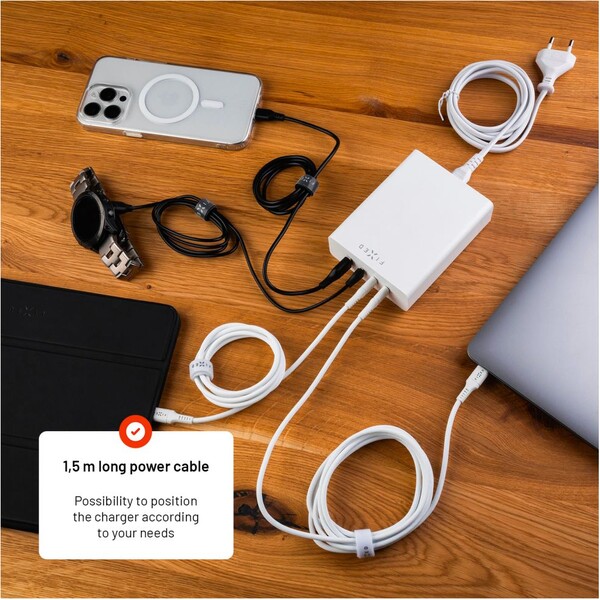 FIXED-Charging-Station-GaN-nabijeci-stanice-3x-USB-C-s-Power-Delivery-3-0-200W-bila