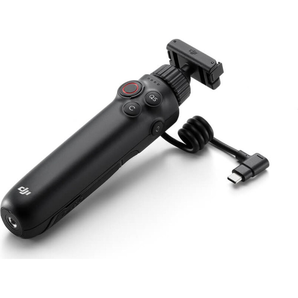 DJI-Osmo-Action-multifunkcni-nabijeci-rukojet