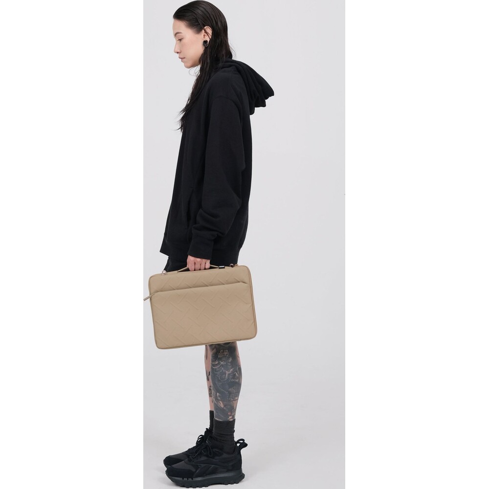 SKINARMA-Juno-Laptop-Sleeve-pouzdro-na-notebook-13-14-olivove-zelene