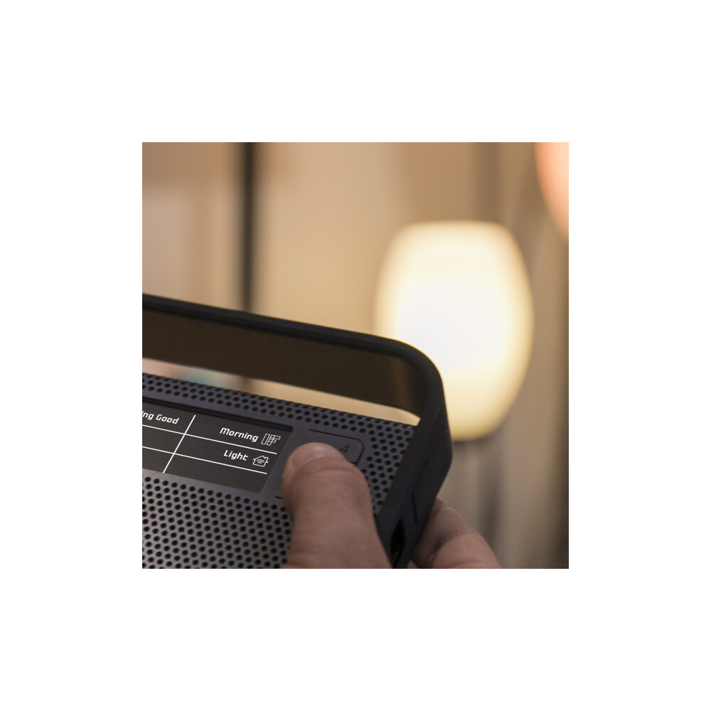 Invoxia-TRIBY-WiFi-a-Bluetooth-reproduktor-s-HomeKit