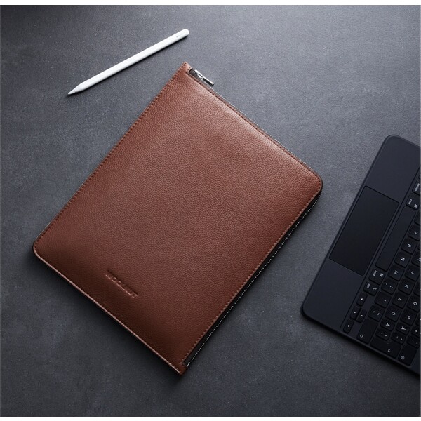 Woolnut-Leather-Folio-kozene-pouzdro-iPad-Pro-11-iPad-Air-11-hnede