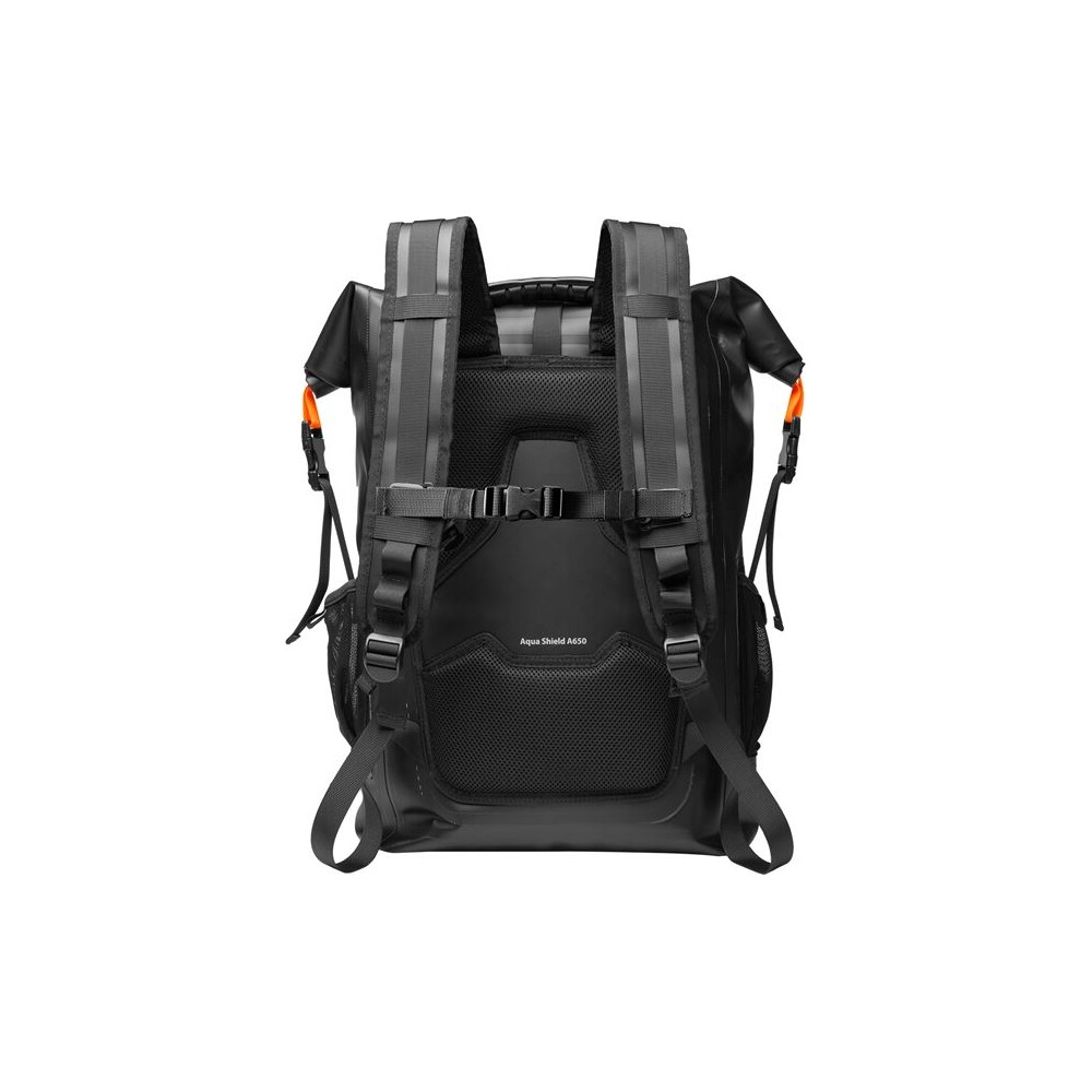 Spigen-Aqua-Shield-vodeodolny-batoh-A650-cerny