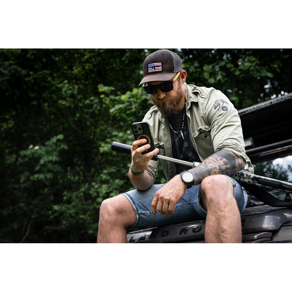 Tactical-MagForce-Hyperstealth-2-0-Kryt-pro-iPhone-16-Pro-Black-Yellow