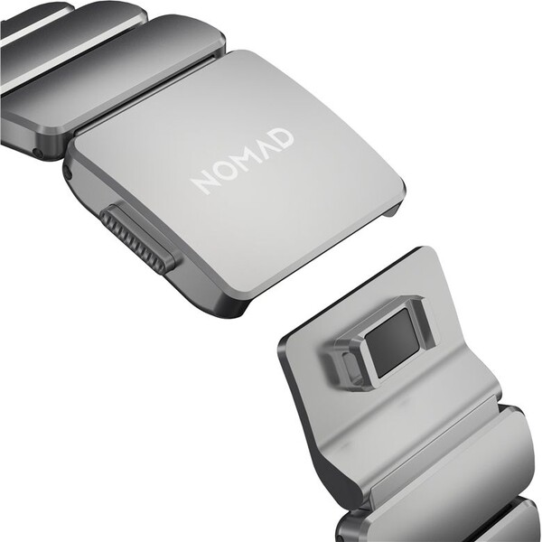 Nomad-Stratos-Band-FKM-reminek-Apple-Watch-45-46-49mm-Natural-Titanium-Black