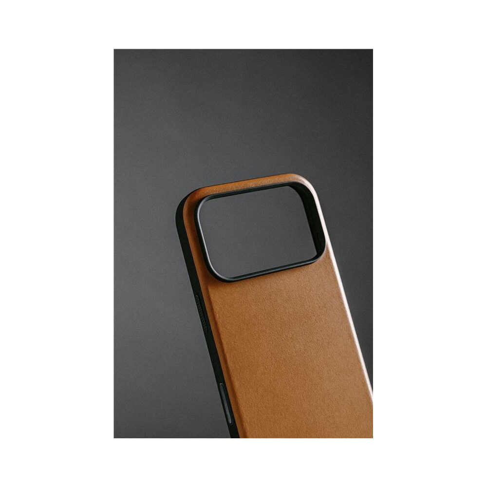 Nomad-Modern-Leather-Case-MagSafe-kozeny-kryt-iPhone-17-Pro-Max-English-Tan