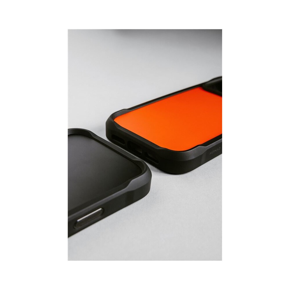 Nomad-Rugged-Case-MagSafe-kryt-iPhone-17-Pro-Max-Black