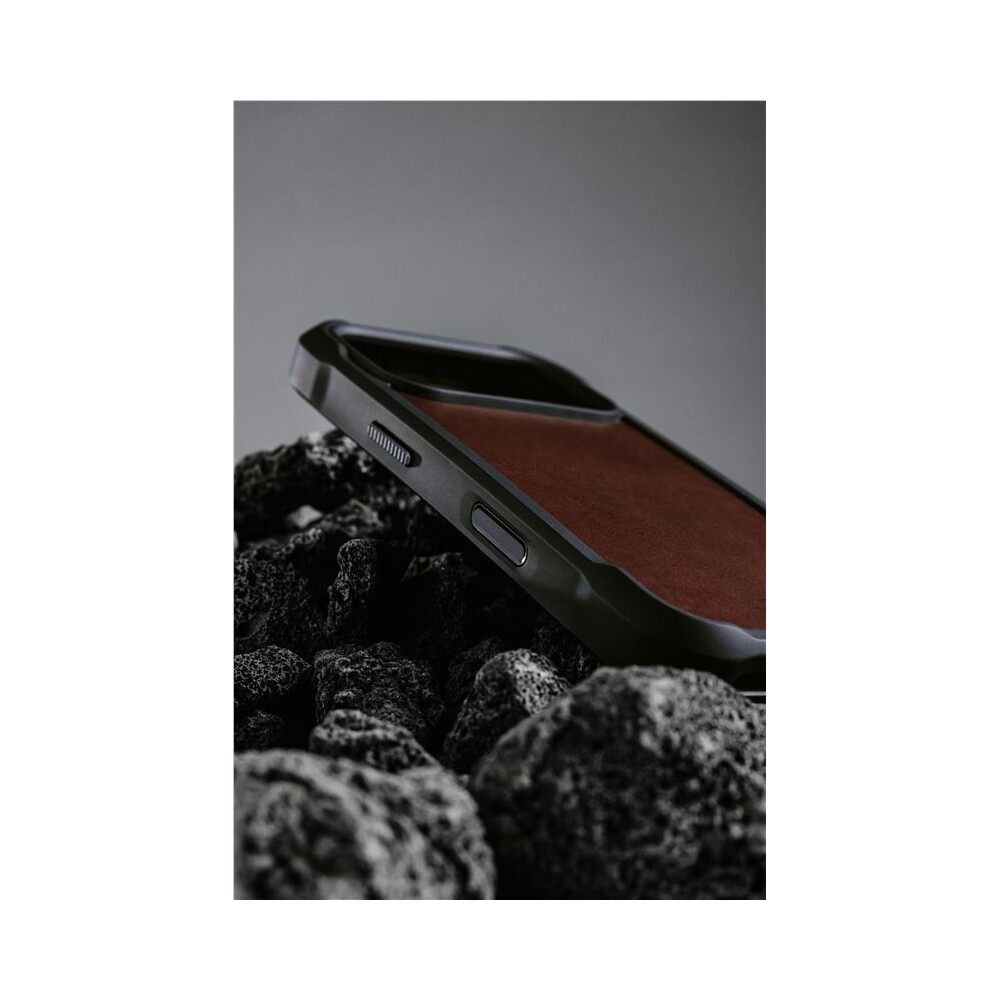 Nomad-Rugged-Leather-Case-Horween-MagSafe-kozeny-kryt-iPhone-17-Pro-Max-Rustic-Brown