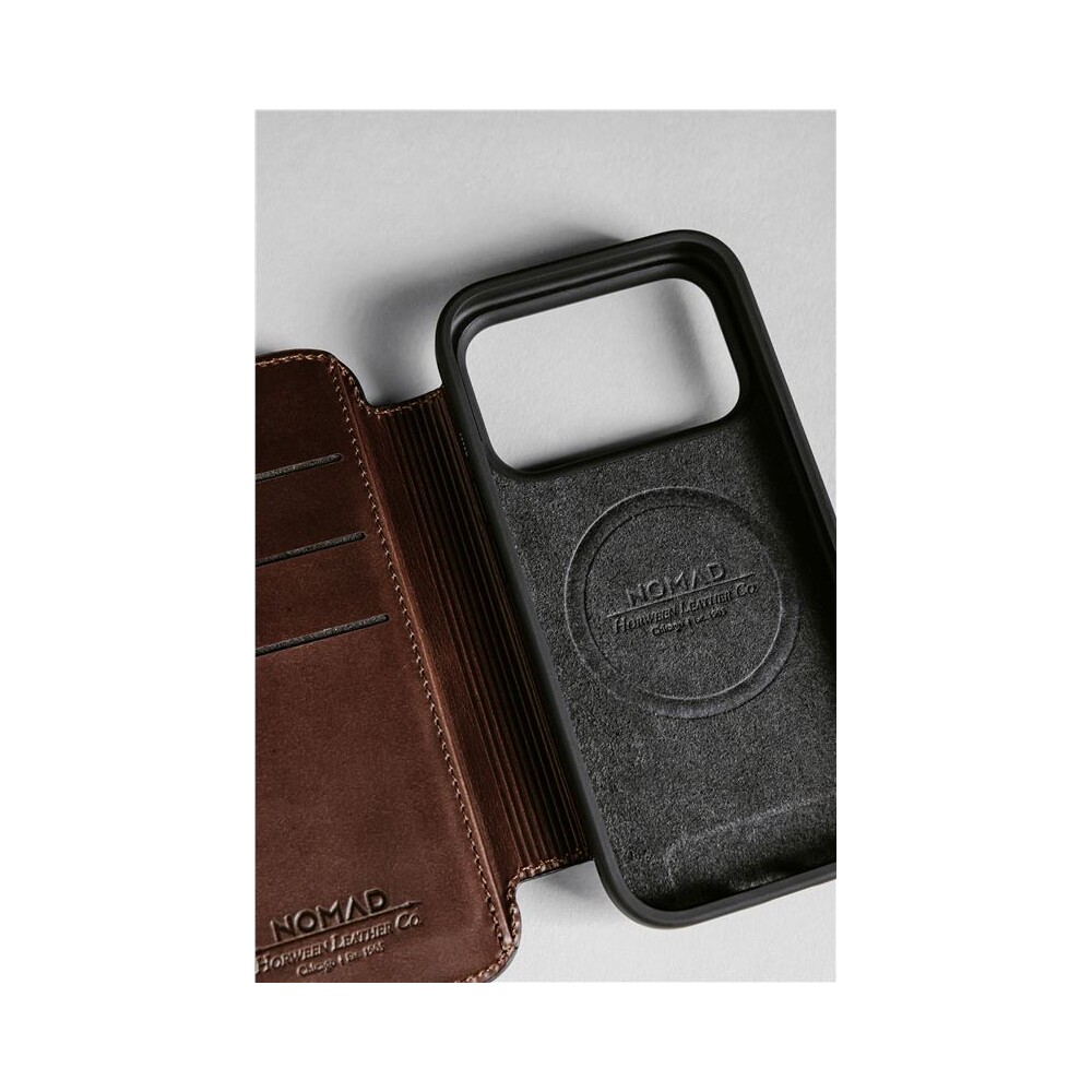 Nomad-Modern-Leather-Folio-Horween-MagSafe-kozene-pouzdro-iPhone-17-Pro-Max-Rustic-Brown