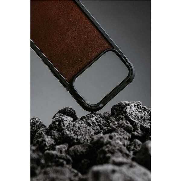 Nomad-Rugged-Leather-Case-Horween-MagSafe-kozeny-kryt-iPhone-17-Pro-Rustic-Brown