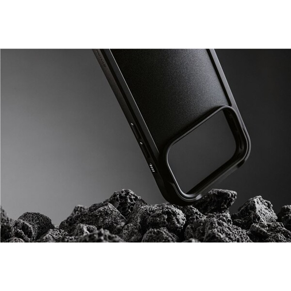 Nomad-Rugged-Leather-Case-Horween-MagSafe-kozeny-kryt-iPhone-17-Pro-Black