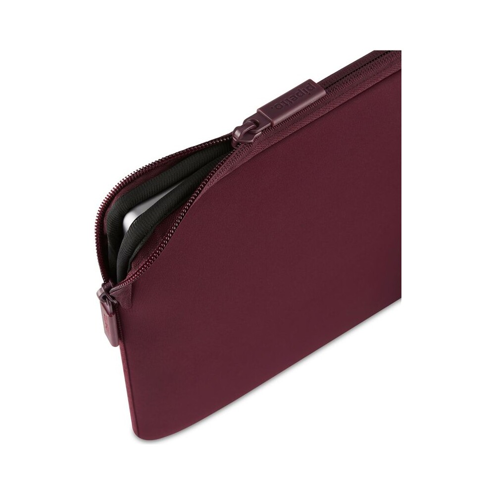 Pipetto-Classic-Fit-Sleeve-pouzdro-pro-MacBook-14-13-burgundy