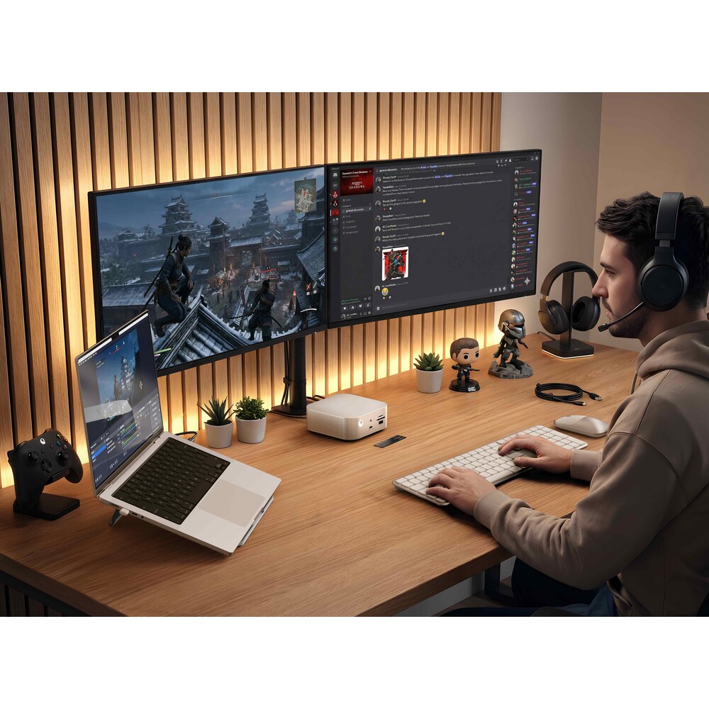 Satechi-Thunderbolt-5-CubeDock-with-SSD-Enclosure-dokovaci-stanice-140W-stribrna