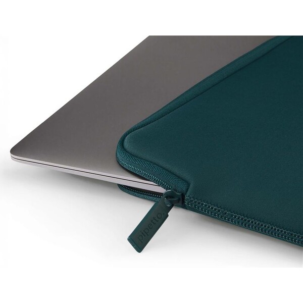 Pipetto-Classic-Fit-Sleeve-pouzdro-pro-MacBook-14-13-tmave-modrozelene