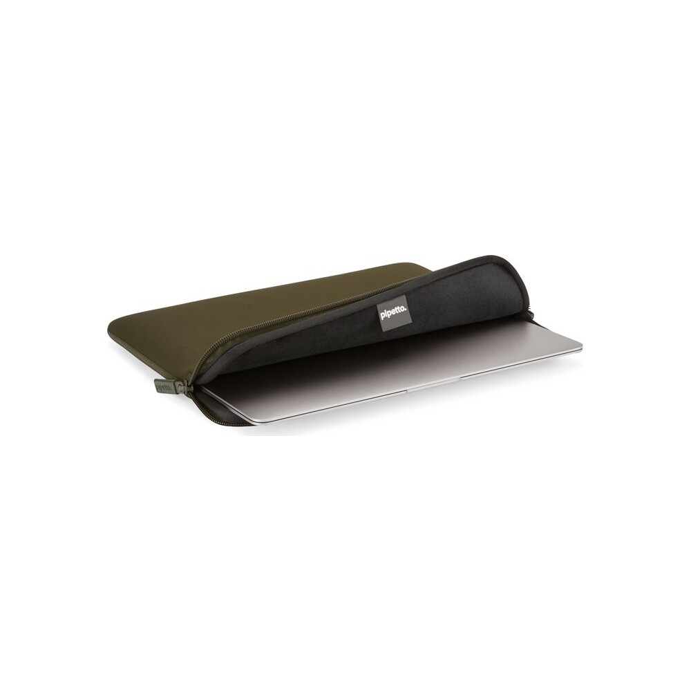 Pipetto-Classic-Fit-Sleeve-pouzdro-pro-MacBook-14-13-tmave-zelene