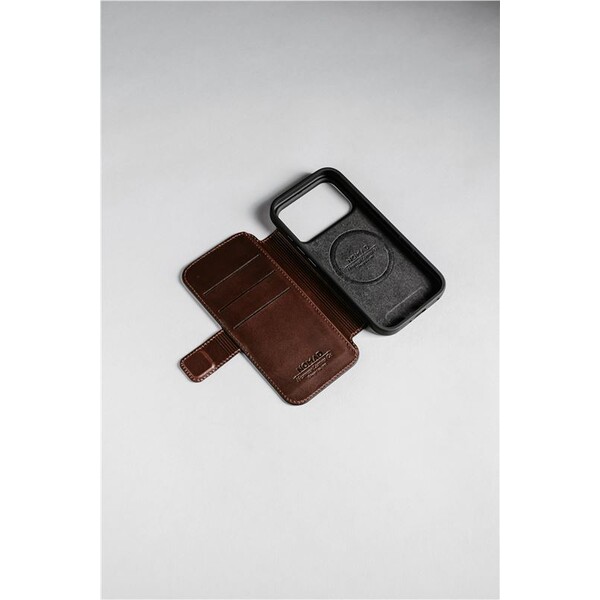 Nomad-Modern-Leather-Folio-Horween-MagSafe-kozene-pouzdro-iPhone-17-Pro-Rustic-Brown