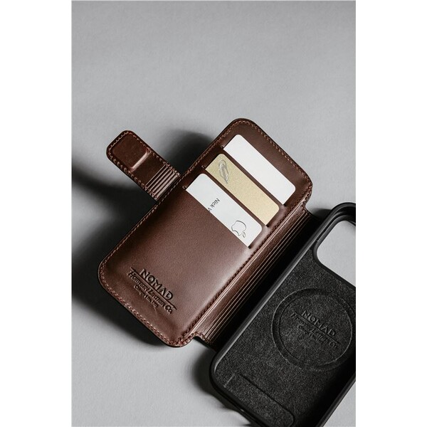 Nomad-Modern-Leather-Folio-Horween-MagSafe-kozene-pouzdro-iPhone-17-Pro-Max-Rustic-Brown