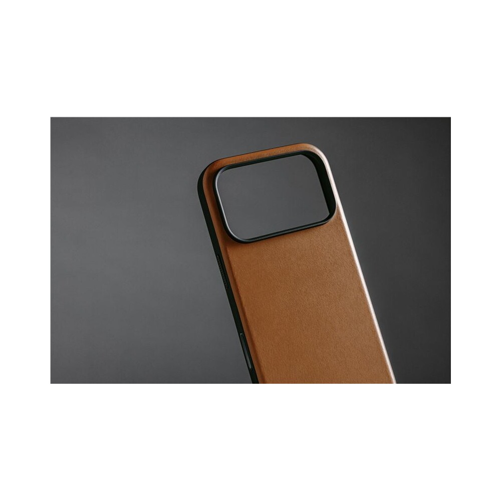 Nomad-Modern-Leather-Case-MagSafe-kozeny-kryt-iPhone-17-Pro-English-Tan