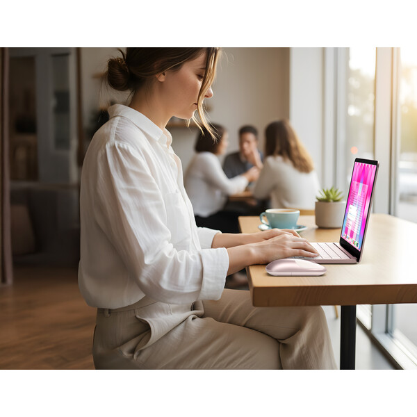 Satechi-Slim-EX-bezdratova-mys-MacBook-Neo-rumena