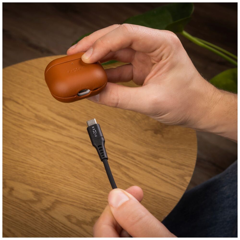 FIXED-PodsLeather-kozene-pouzdro-pro-Apple-AirPods-4-hnede