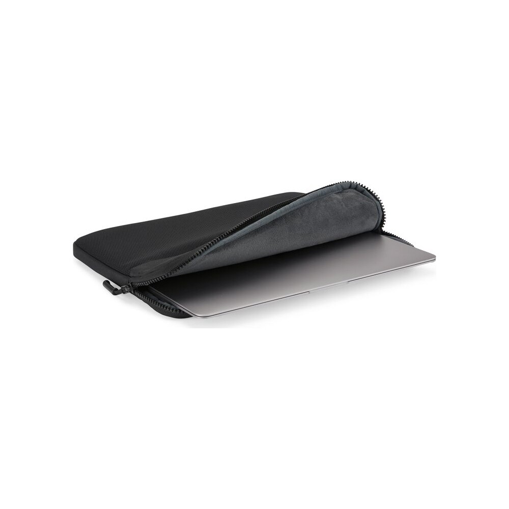 Pipetto-Expand-Sleeve-pouzdro-MacBook-Pro-14-MacBook-Air-13-6-cerne