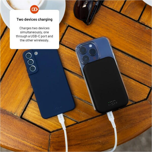 FIXED-MagZen-powerbanka-s-bezdratovym-nabijenim-a-Magsafe-10000-mAh-cerna