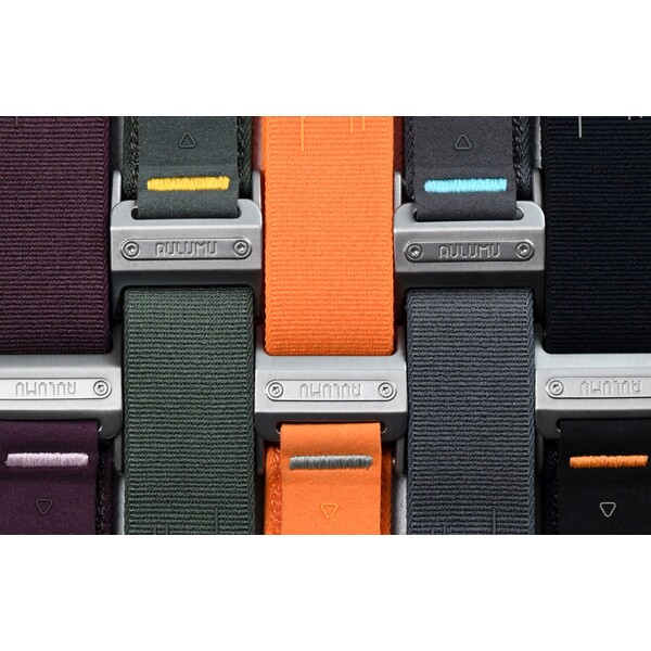 Aulumu-A11-Mag-Buckle-Slim-reminek-Apple-Watch-49-46-45-44-42mm-Silver-Buckle-Black-Strap