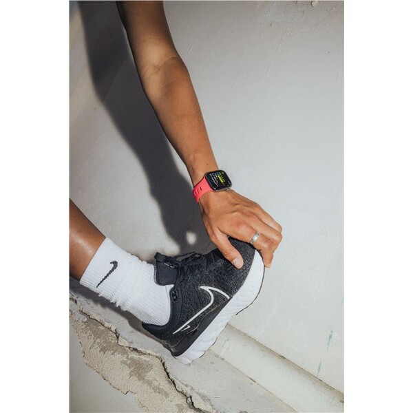 Nomad-Tempo-Band-FKM-reminek-Apple-Watch-49mm-Ultra-crush