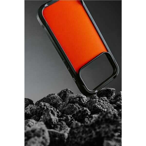 Nomad-Rugged-Case-MagSafe-kryt-iPhone-17-Pro-Ultra-Orange