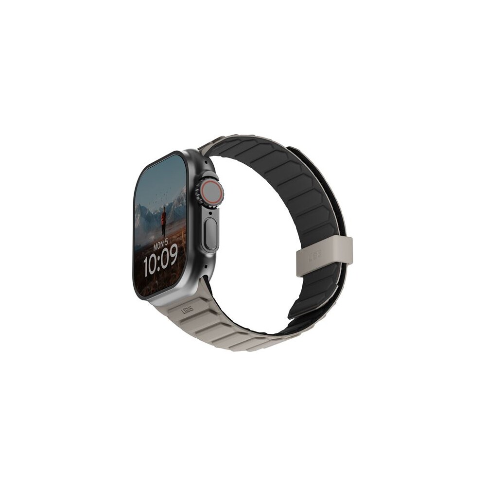 UAG-Pathfinder-reminek-Apple-Watch-49-46-45-44-42mm-cerny-titan