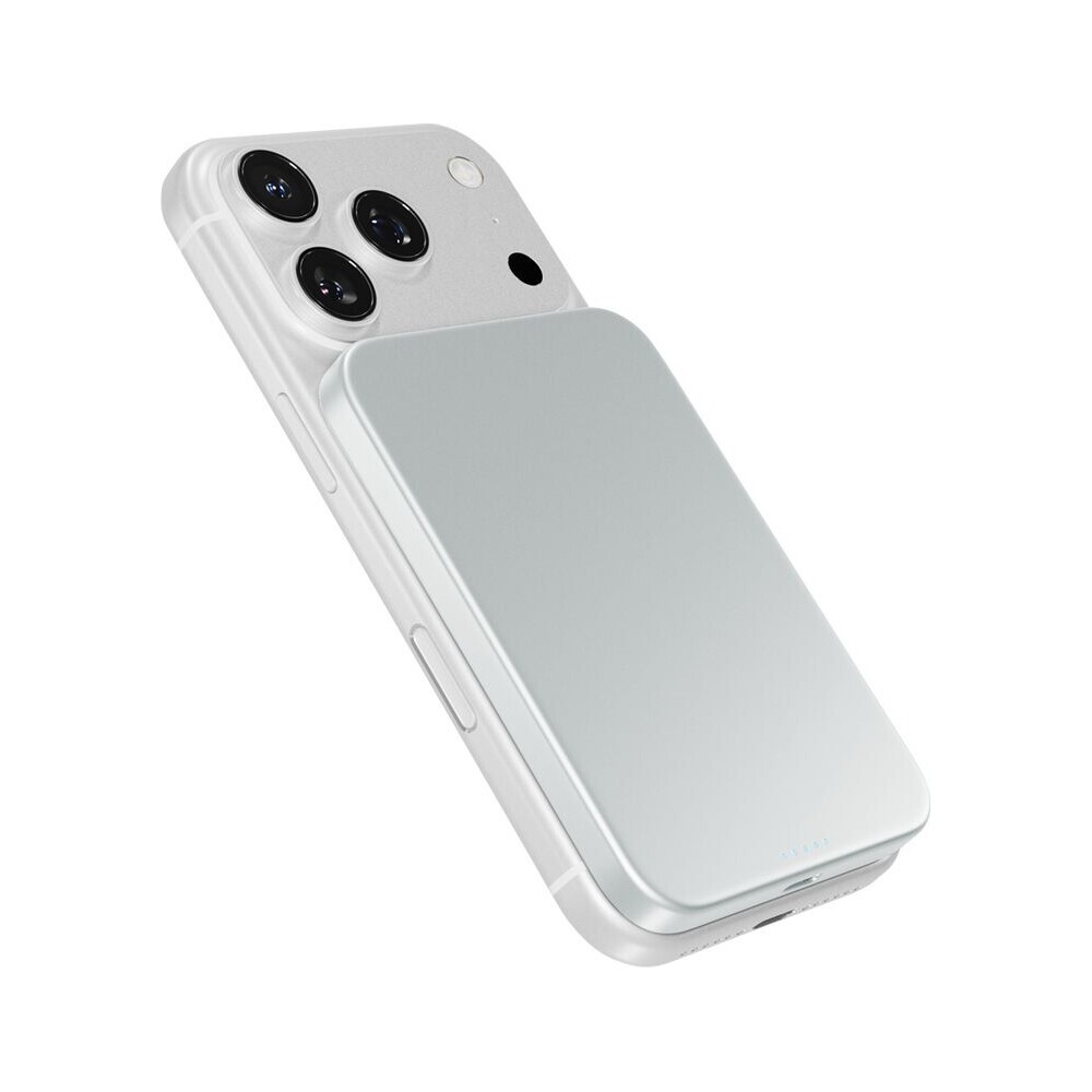 iWant-by-Epico-UltraPack-Qi2-Slim-5000mAh-hlinikova-Mag-bezdratova-powerbanka-stribrna