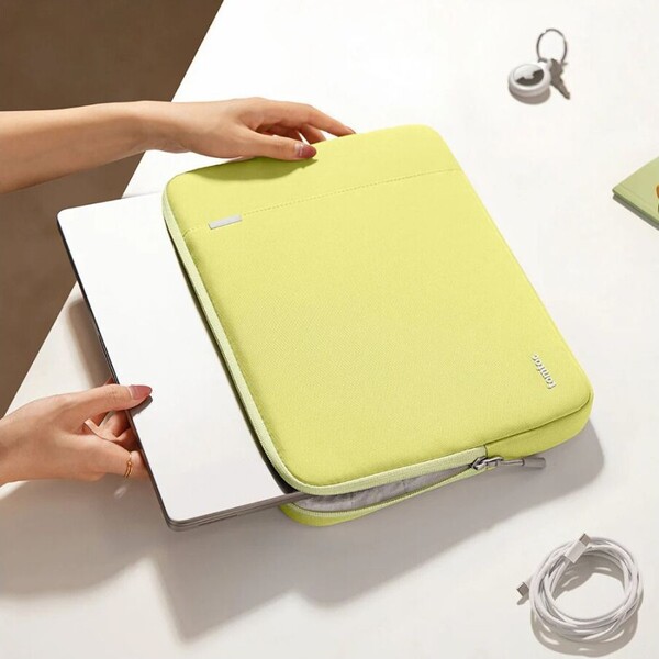 tomtoc-Defender-A13-sleeve-pouzdro-13-MacBook-Neo-zlute