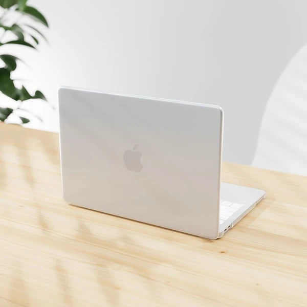 iWant-Slim-Shell-pouzdro-pro-MacBook-Neo-13-matna-transparentni