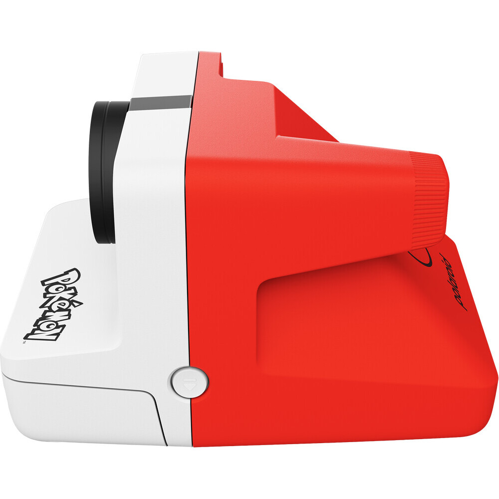 Polaroid-Now-Gen-3-Pokemon-Pokeball-Edition