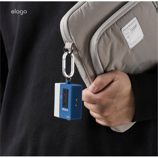 ELAGO-Cassette-Player-pouzdro-AirPods-Pro-3-tmave-modre