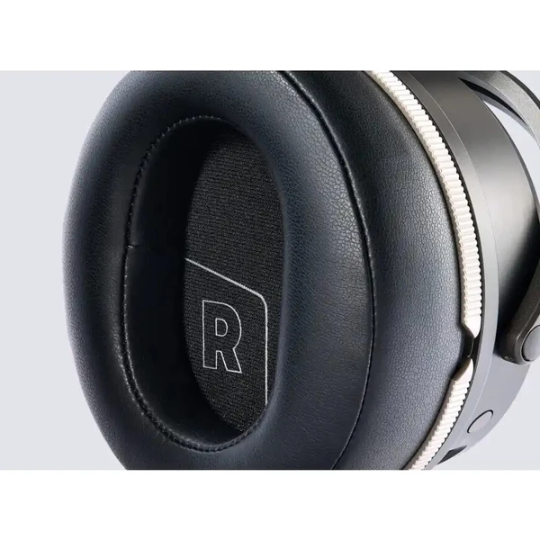 Audeze-Maxwell-2-ANC-PlayStation-herni-sluchatka