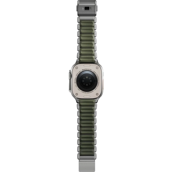Nomad-Stratos-Band-FKM-reminek-Apple-Watch-45-46-49mm-Natural-Titanium-Forest-Green