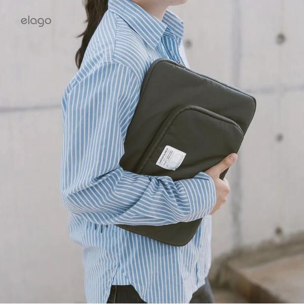 ELAGO PC Sleeve pouzdro pro MacBook 15"-16'' tmavě šedé - Pouzdra - Obrázek d_5c162319fef847a19302c09d2b26f631